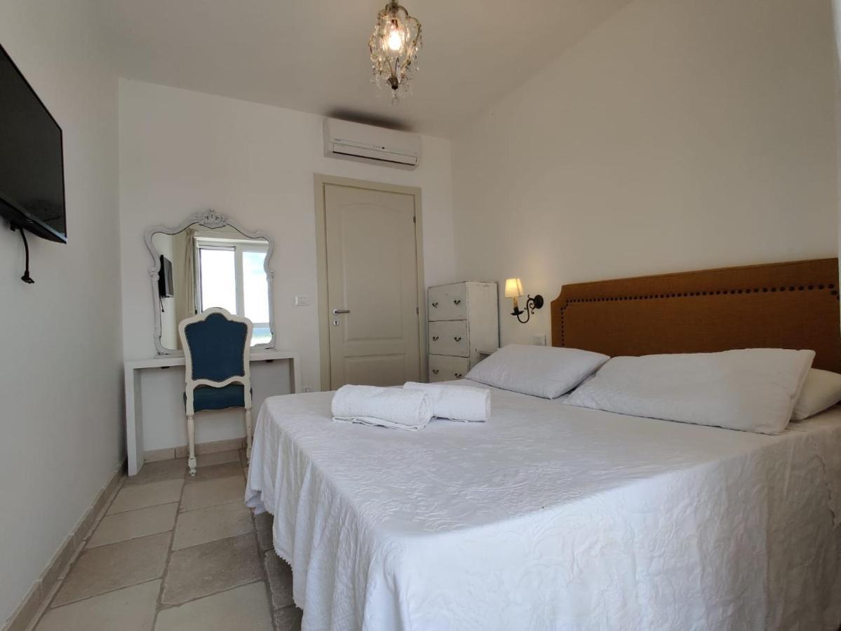 Mareulivi Bed and Breakfast Ostuni Exteriör bild