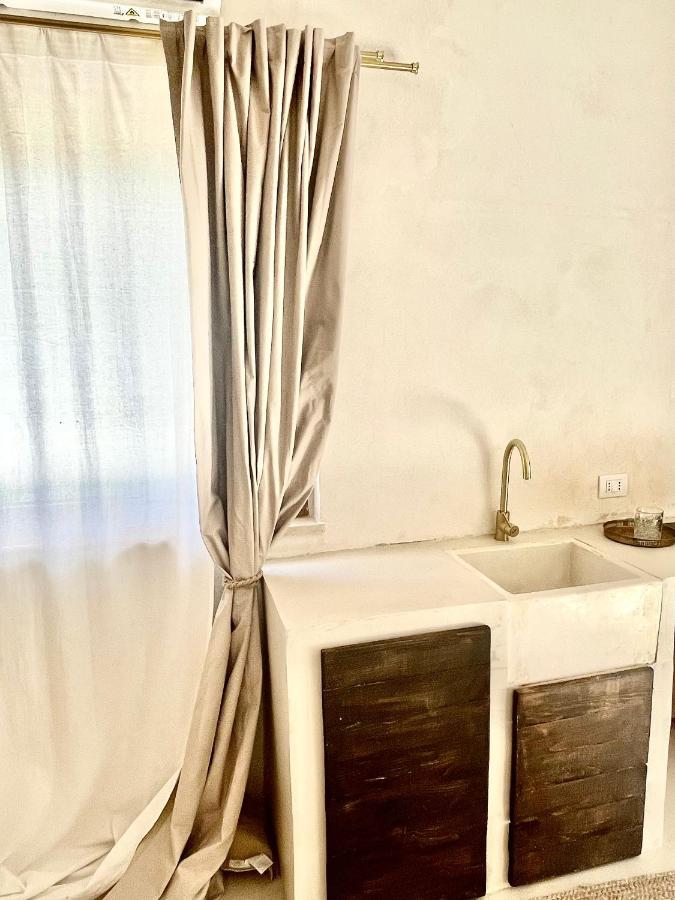 Mareulivi Bed and Breakfast Ostuni Exteriör bild