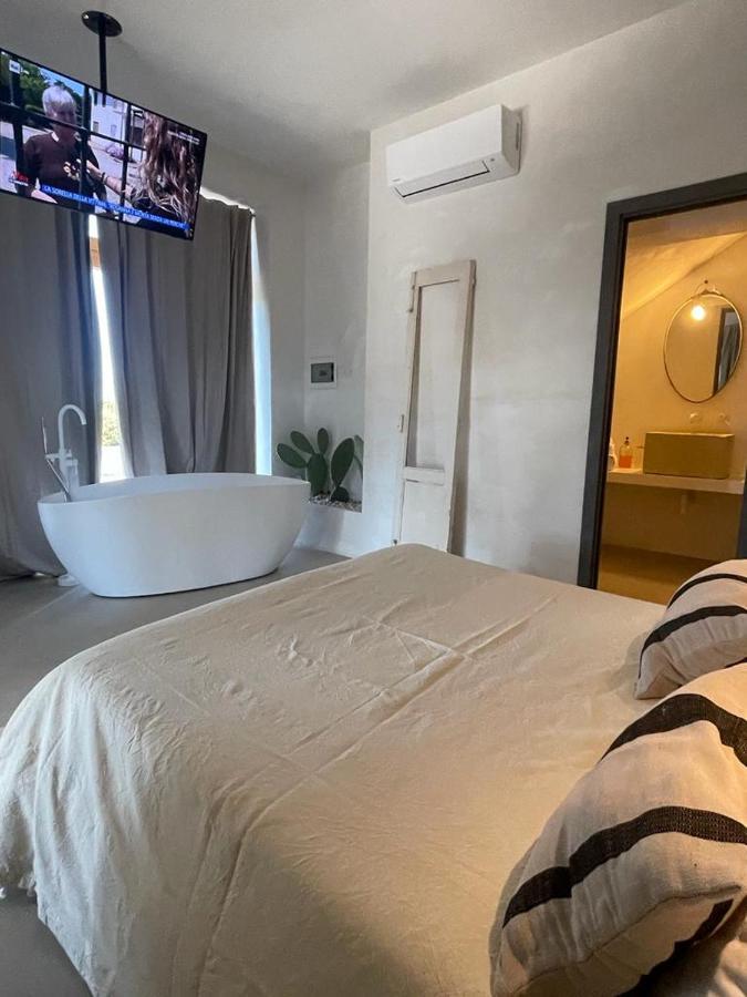 Mareulivi Bed and Breakfast Ostuni Exteriör bild